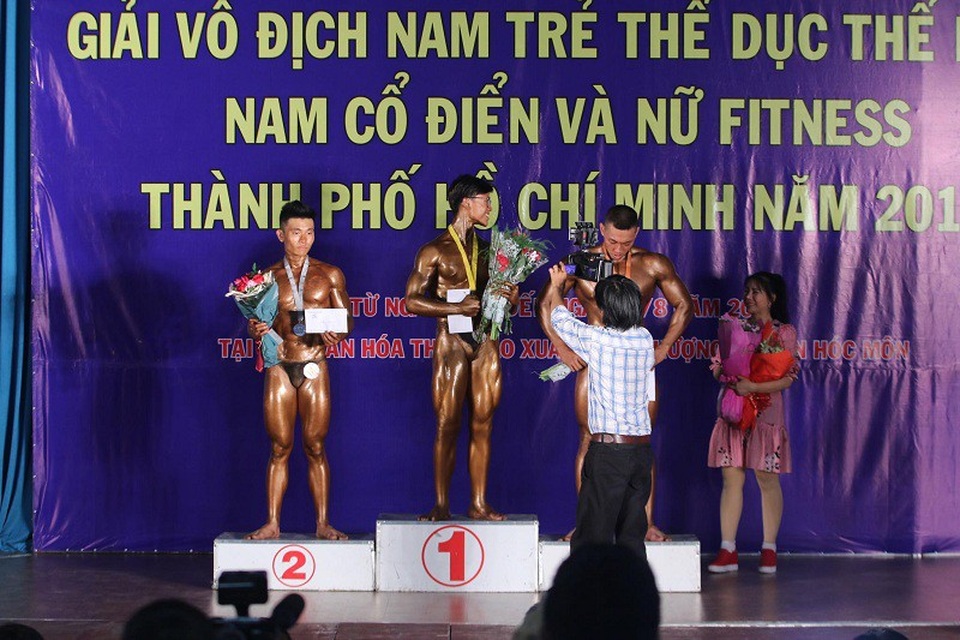 Hành trình “dậy thì thành công” thành soái ca 6 múi của 10x Sài thành - 5 Vinh giành HCV giải thể hình thành phố