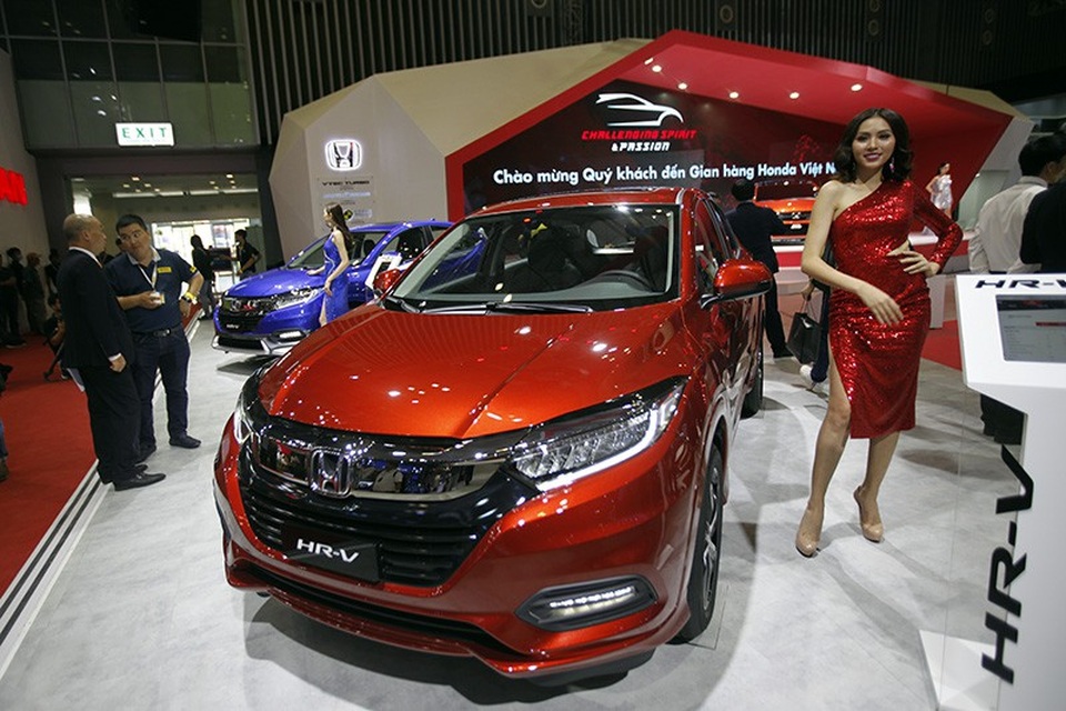 Từ xe đua F1 đến "tí hon" Brio - Honda mang "cả thế giới" đến Vietnam Motor Show 2018 - 8
Honda HR-V Mugen với bộ phụ kiện mới hứa hẹn sẽ đem đến những trải nghiệm mới cho khách hàng.