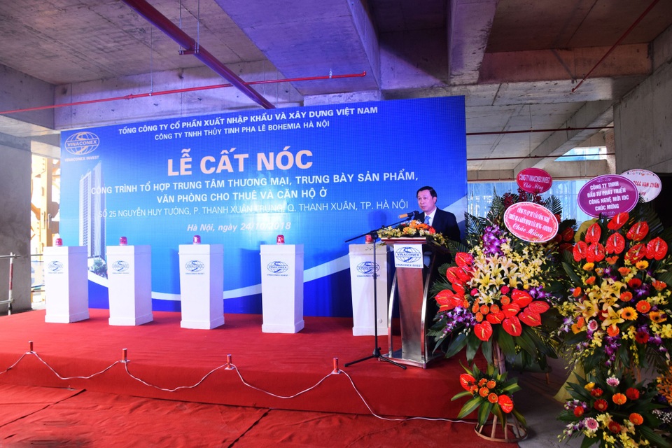 Cất nóc vượt tiến độ, Bohemia Residence khẳng định uy tín với khách hàng - 3
Ông Nguyễn Đăng Gô Ganh - TGĐ Vinaconex Invest phát biểu tại buổi lễ