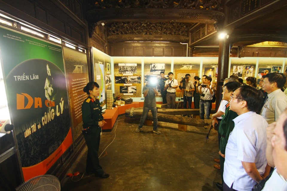 Da cam - Lương tri và công lý - 1 Triển lãm Da cam - Lương tri và công lý do Bộ Tư lệnh Hóa học (Bảo tàng Binh chủng Hóa học) phối hợp với Bảo tàng Chứng tích chiến tranh (Sở VH&TT TP Hồ Chí Minh), Bảo tàng Lịch sử tỉnh Thừa Thiên Huế (Sở VH&TT tỉnh Thừa Thiên Huế) tổ chức