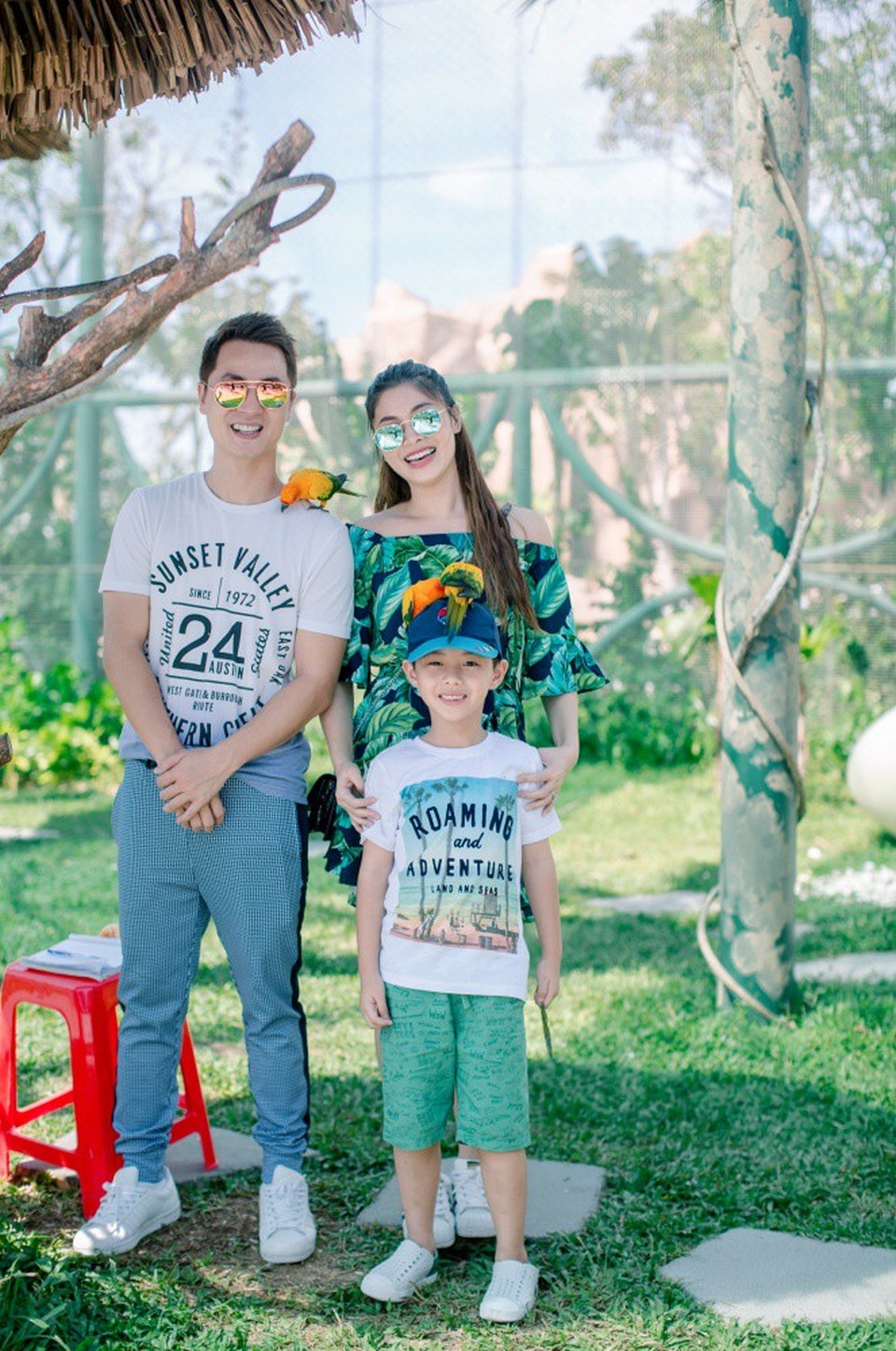 Vợ Đăng Khôi diện bikini gợi cảm trong chuyến du lịch lãng mạn ở Hội An - 9