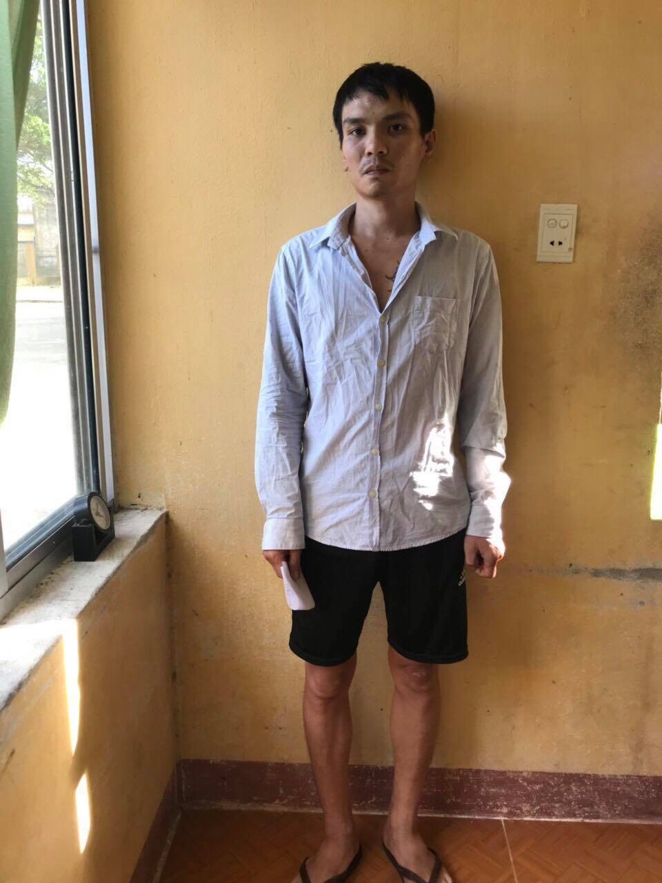 Bắt 2 mẹ con bán ma túy quy mô lớn núp bóng bán trái cây - 3 Đối tượng Tạ Đình Trung