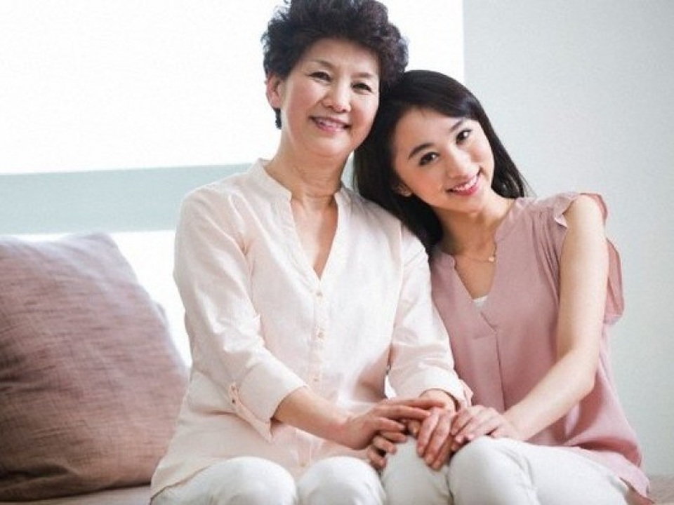 8 không khi mẹ chồng sống cùng con dâu - 1 8 không khi mẹ chồng sống cùng con dâu - 1