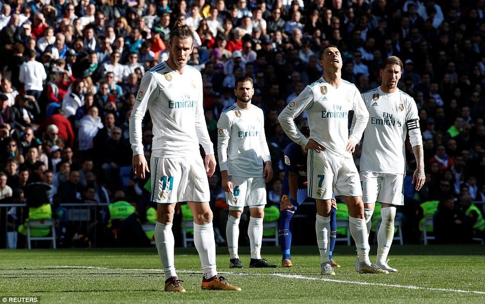 Barcelona - Real Madrid: Trận chiến sống còn - 6
Không có C.Ronaldo, niềm hy vọng của Real Madrid đặt vào Bale, Ramos