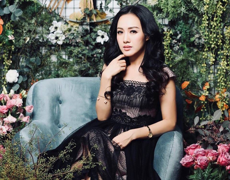 BTV Hoài Anh VTV bất ngờ sải bước catwalk làm… người mẫu đầy thần thái - 11 BTV Hoài Anh VTV bất ngờ sải bước catwalk làm… người mẫu đầy thần thái - 11