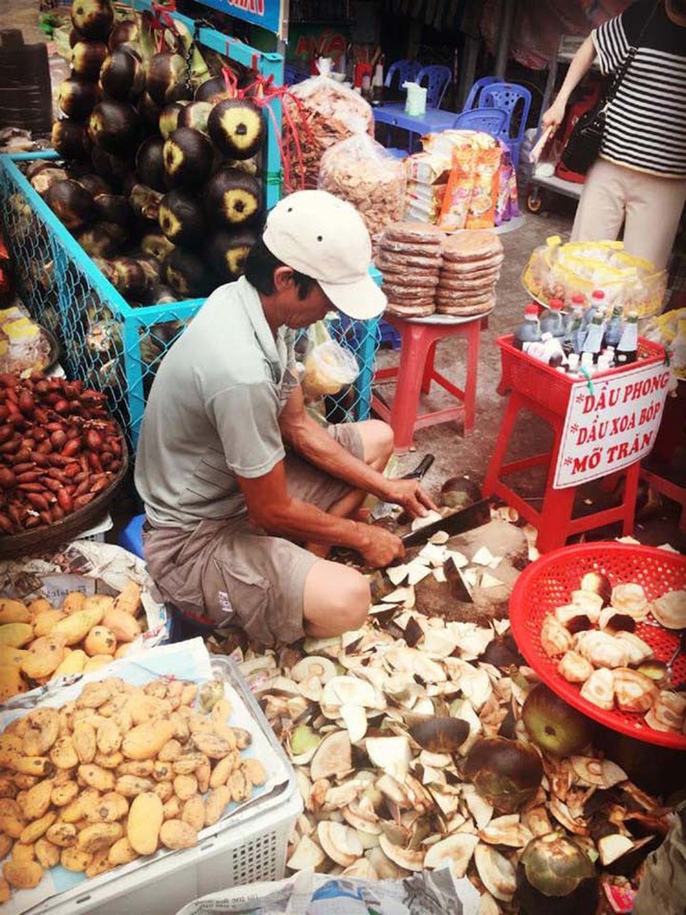 Ghé An Giang mùa nước nổi đẹp mê hồn, thưởng thức món gà đốt trứ danh - 33 Các sản phẩm làm từ quả thốt nốt là đặc sản của vùng đất An Giang