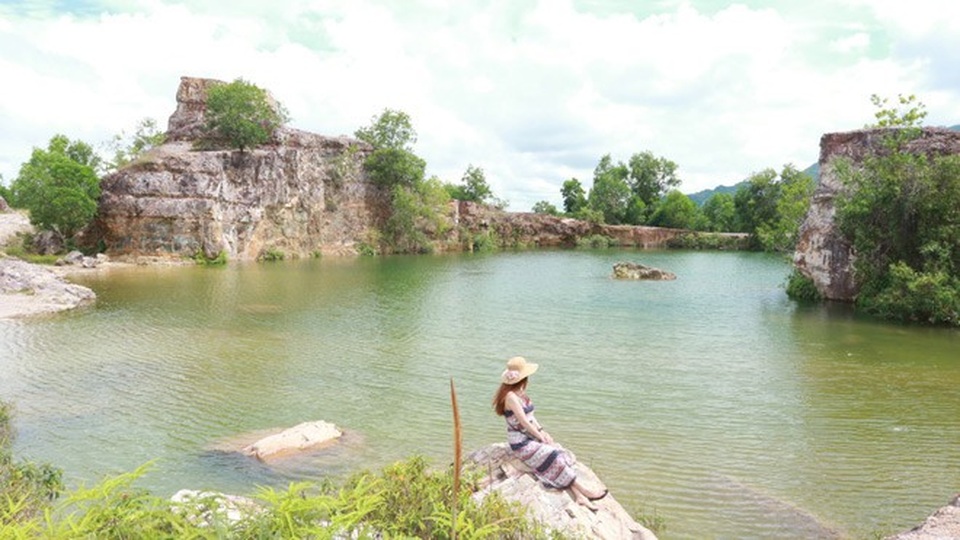 Ghé An Giang mùa nước nổi đẹp mê hồn, thưởng thức món gà đốt trứ danh - 26 Ở mọi góc nhìn, bạn cũng có thể tạo nên những shoot hình đẹp thần sầu