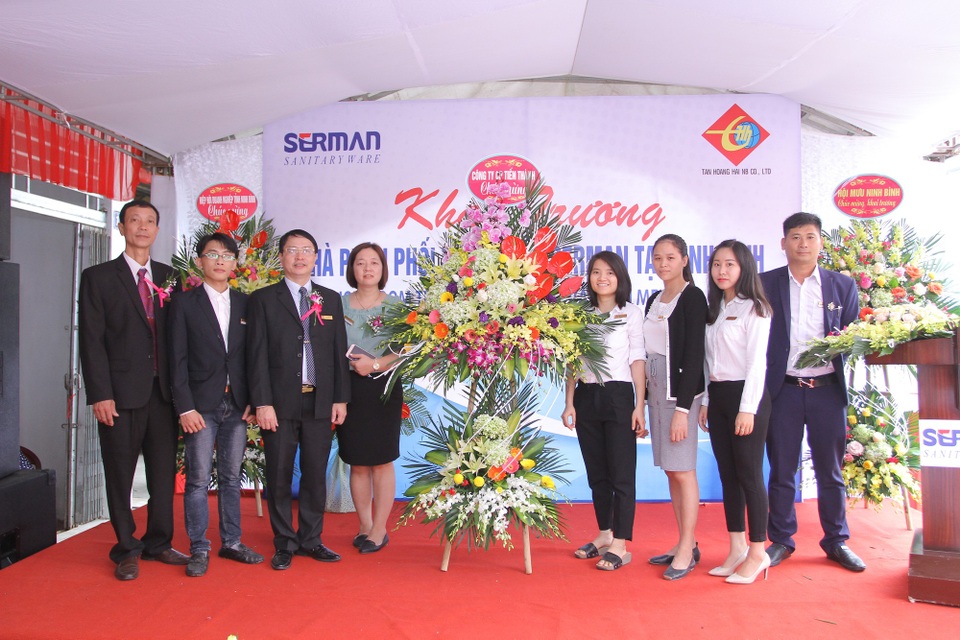 Ninh Bình: “Đột nhập” toà lâu đài khủng 5.000m2, “choáng” với nội thất cung đình - 2 Ninh Bình: “Đột nhập” toà lâu đài khủng 5.000m2, “choáng” với nội thất cung đình - 2