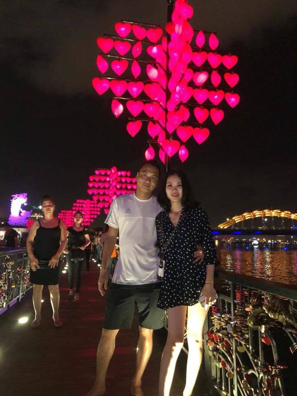 Chuyện tình thần tốc của cặp đôi Hải Phòng mê "Quỳnh búp bê" - 5 Đôi vợ chồng son đi hưởng tuần trăng mật ở Đà Nẵng khi Quỳnh búp bê phát sóng đến tập 20.