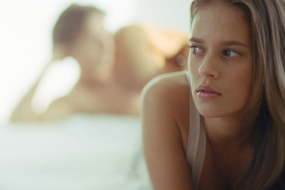 Nỗi day dứt của người vợ trót lên giường cùng với bạn của chồng - 1