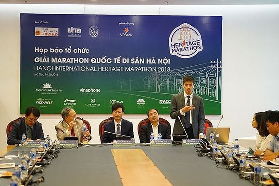 Rầm rộ phong trào chạy bộ dưới góc nhìn bác sĩ ​ - 1