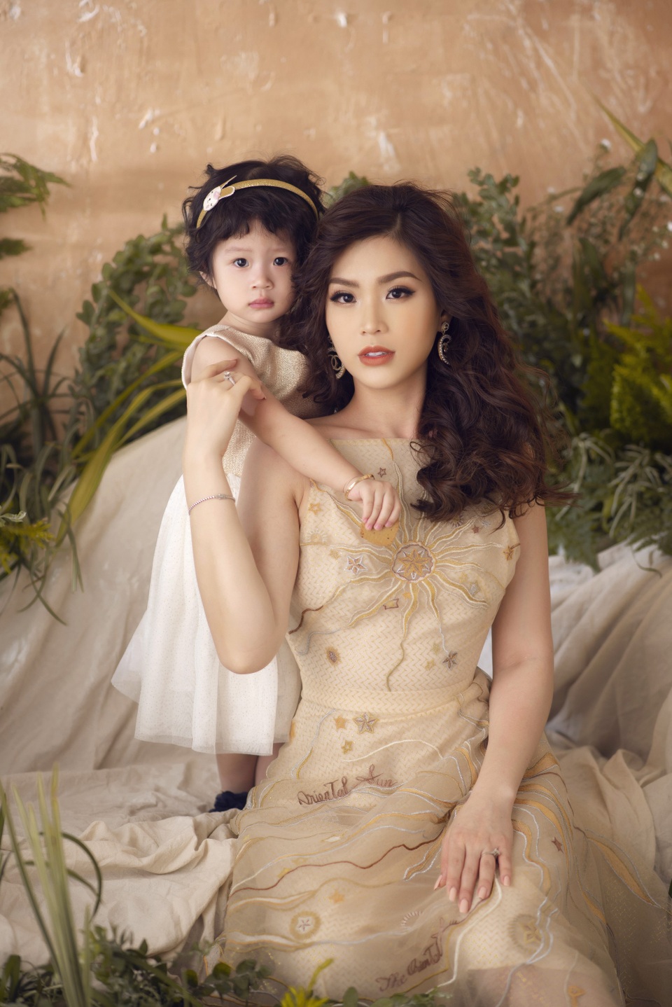Cuộc sống nhung lụa của Diễm Trang sau 4 năm đăng quang Á hậu - 3 Cuộc sống nhung lụa của Diễm Trang sau 4 năm đăng quang Á hậu - 3