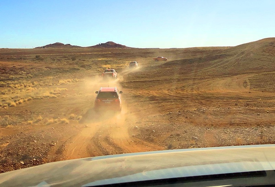 Chevrolet Colorado - Khám phá “Viên ngọc mắt mèo” vùng Coober Pedy - 7 Chevrolet Colorado - Khám phá “Viên ngọc mắt mèo” vùng Coober Pedy - 7