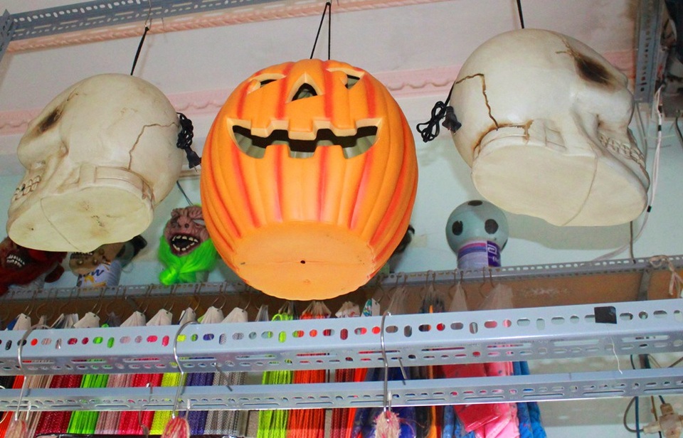 Độc lạ sắc màu Halloween ở Đà Nẵng - 3