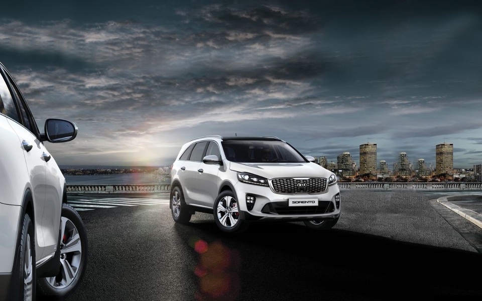 Kia Sorento có trang bị hộp số 8 cấp mới - 4 Kia Sorento có trang bị hộp số 8 cấp mới - 4