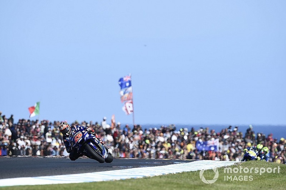 Vinales chiến thắng trong ngày bộ đôi Repsol Honda Team bỏ cuộc - Ảnh 6. Vinales chiến thắng trong ngày bộ đôi Repsol Honda Team bỏ cuộc - Ảnh 6.