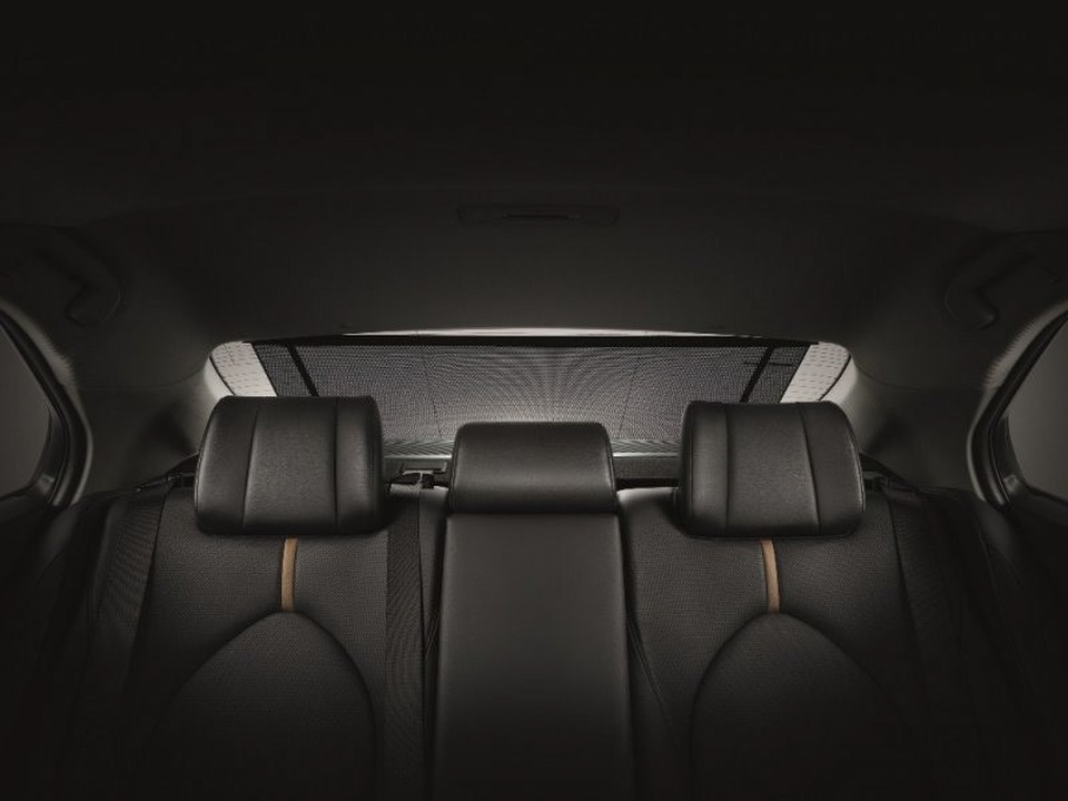 Toyota Camry thế hệ mới trình làng, giá từ hơn 1 tỉ đồng - 18 Toyota Camry thế hệ mới trình làng, giá từ hơn 1 tỉ đồng - 18