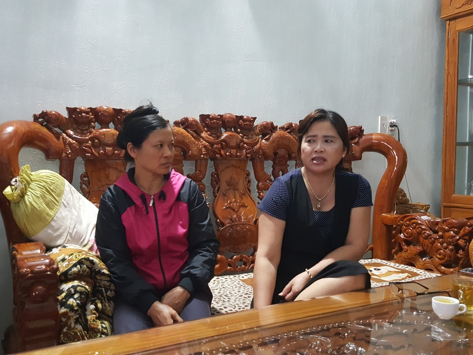 Cán bộ thuế cùng vợ vay cả chục tỷ đồng của dân rồi tuyên bố “vỡ nợ” - 1 Nhiều người dân tố cáo ông Thắng và vợ vay số tiền lớn nhưng không trả