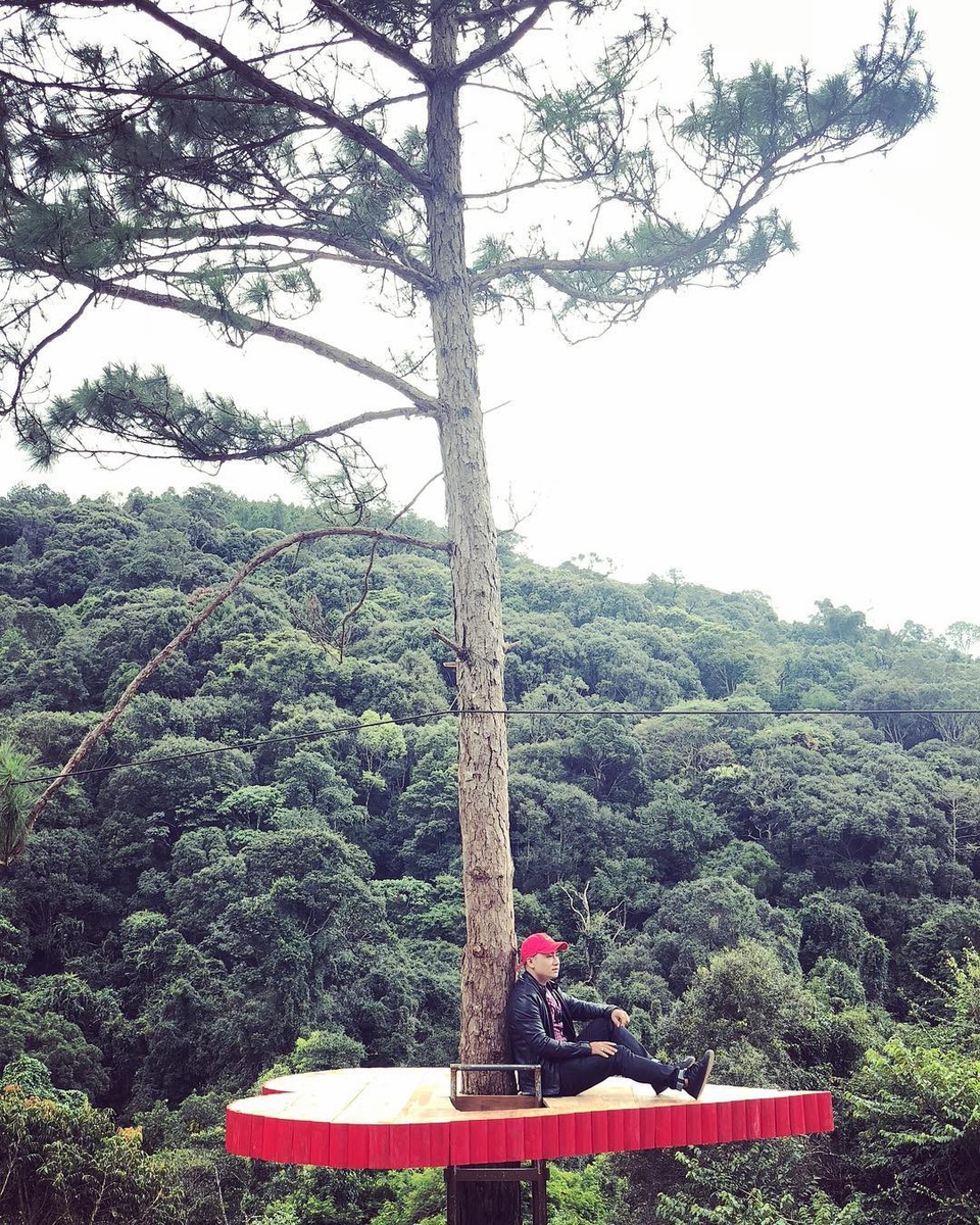 Tha hồ tạo kiểu, chụp ảnh sống ảo lãng mạn bên hình ảnh trái tim độc đáo