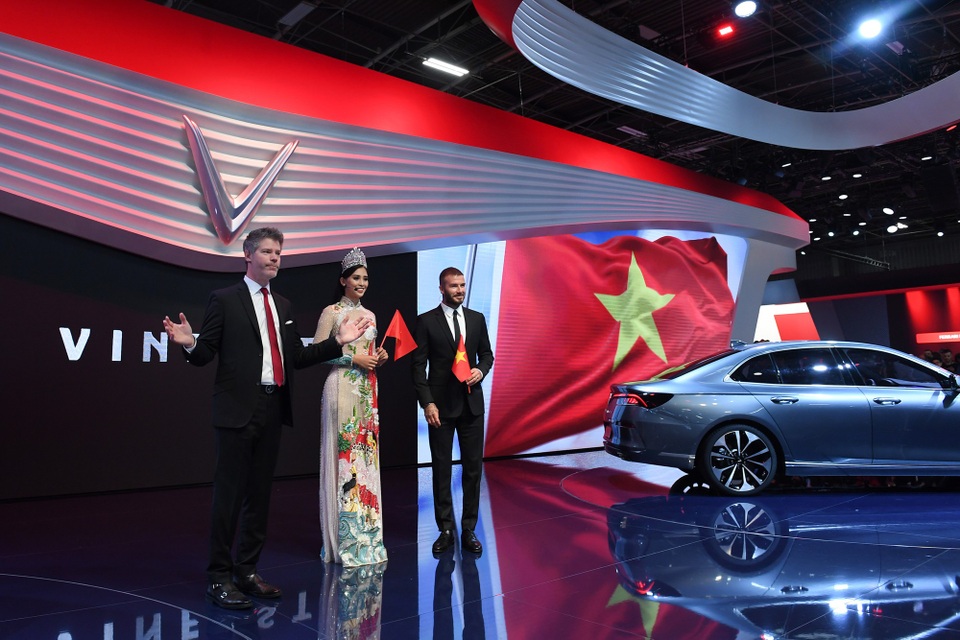 VINFAST – “Ngỡ ngàng, xúc động và tự hào” - 1