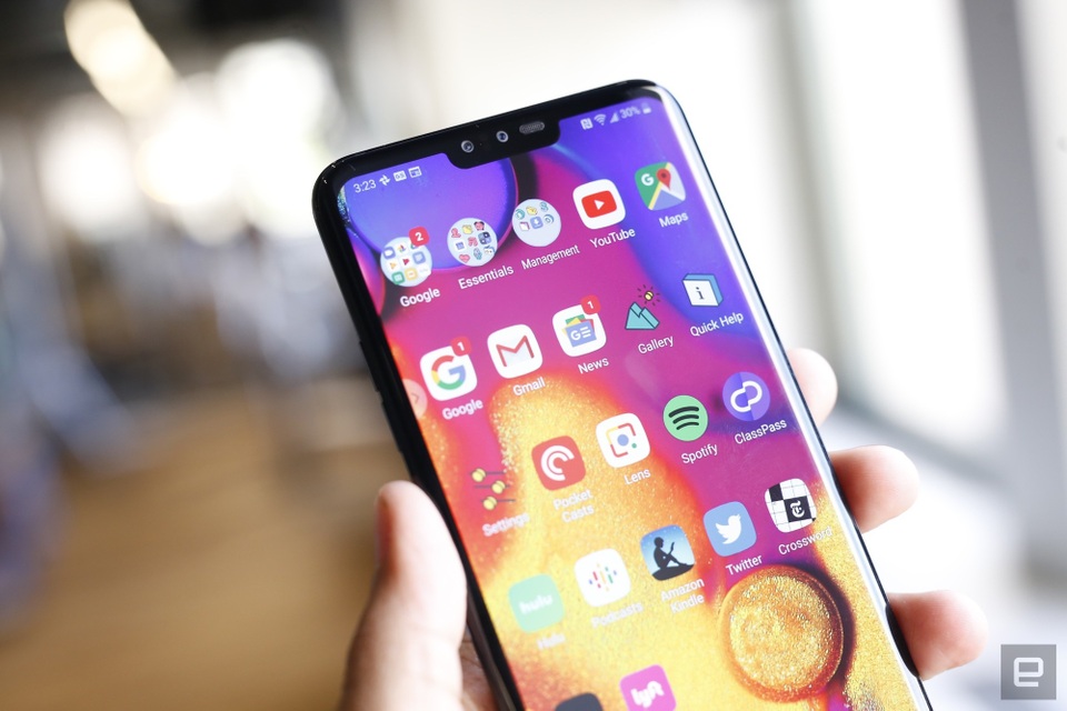 LG V40 ThinQ chính thức trình làng với màn hình “tai thỏ” và 5 camera - 7 Cụm camera kép và loa thoại nằm ở phần “tai thỏ”