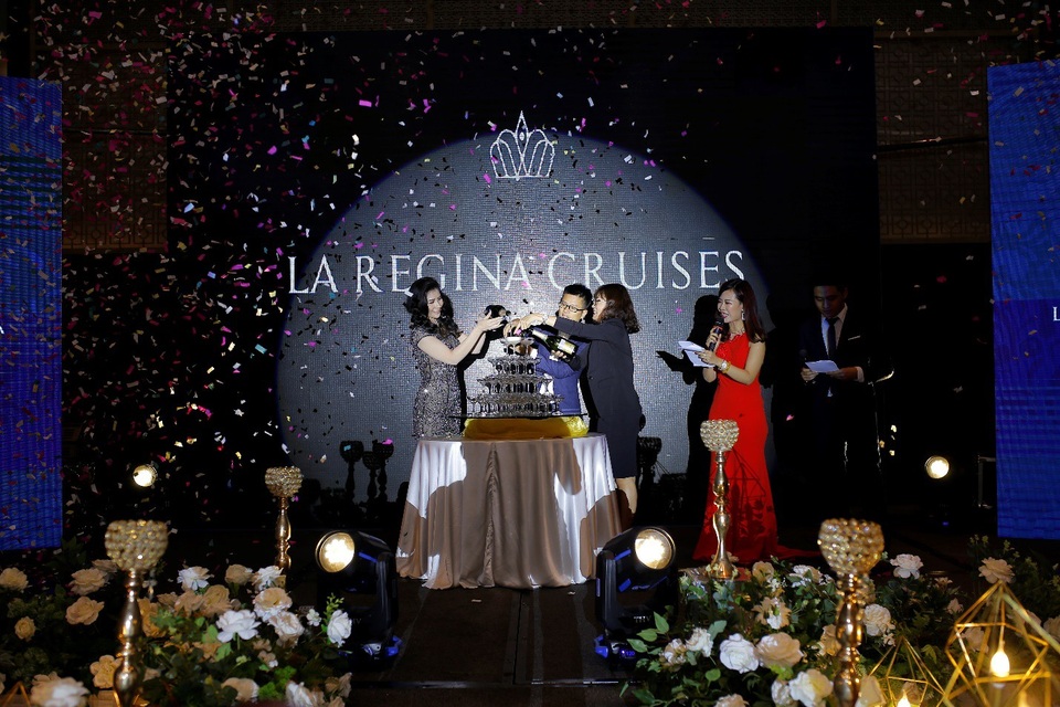 Khoảnh khắc thương hiệu du thuyền La Regina chính thức ra mắt