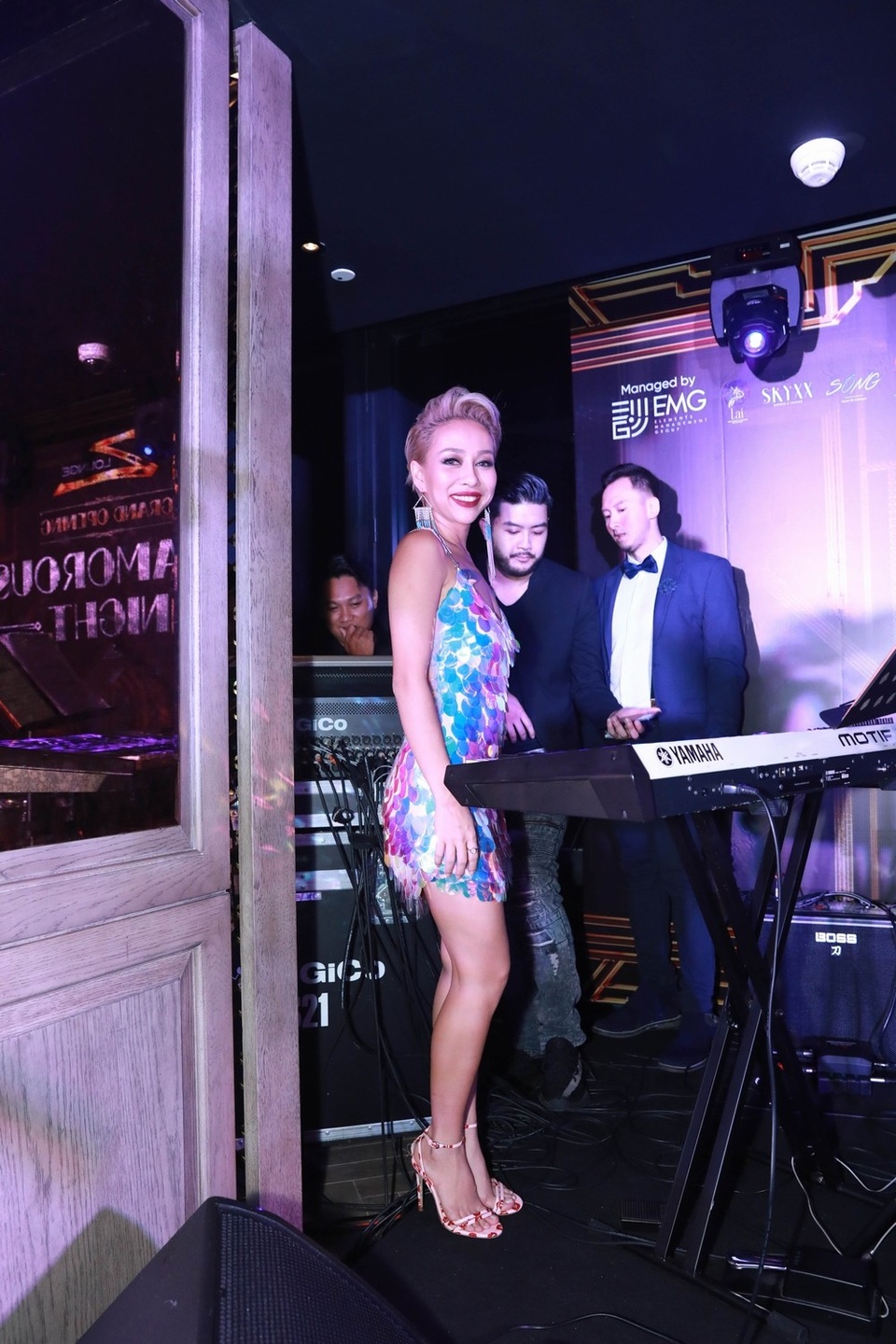 Thảo Trang tự tin đảm nhận vai trò mới tại Z Lounge - 1 Thảo Trang tự tin đảm nhận vai trò mới tại Z Lounge - 1