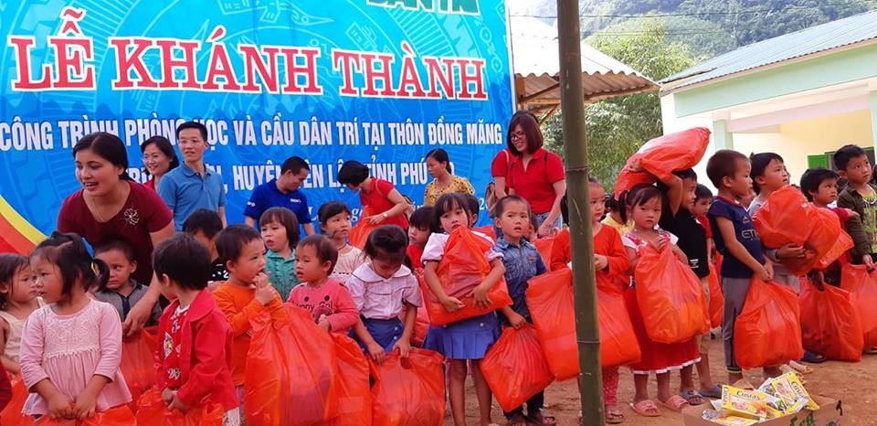 Khánh thành công trình phòng học và cầu Dân trí tại điểm trường Đồng Măng, Phú Thọ - Ảnh 9. Khánh thành công trình phòng học và cầu Dân trí tại điểm trường Đồng Măng, Phú Thọ - Ảnh 9.
