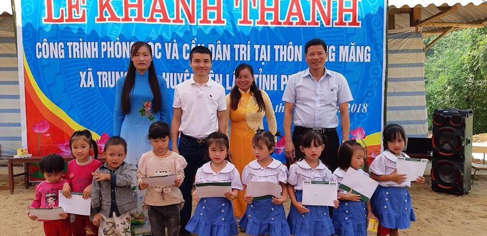 Khánh thành công trình phòng học và cầu Dân trí tại điểm trường Đồng Măng, Phú Thọ - Ảnh 8. Khánh thành công trình phòng học và cầu Dân trí tại điểm trường Đồng Măng, Phú Thọ - Ảnh 8.