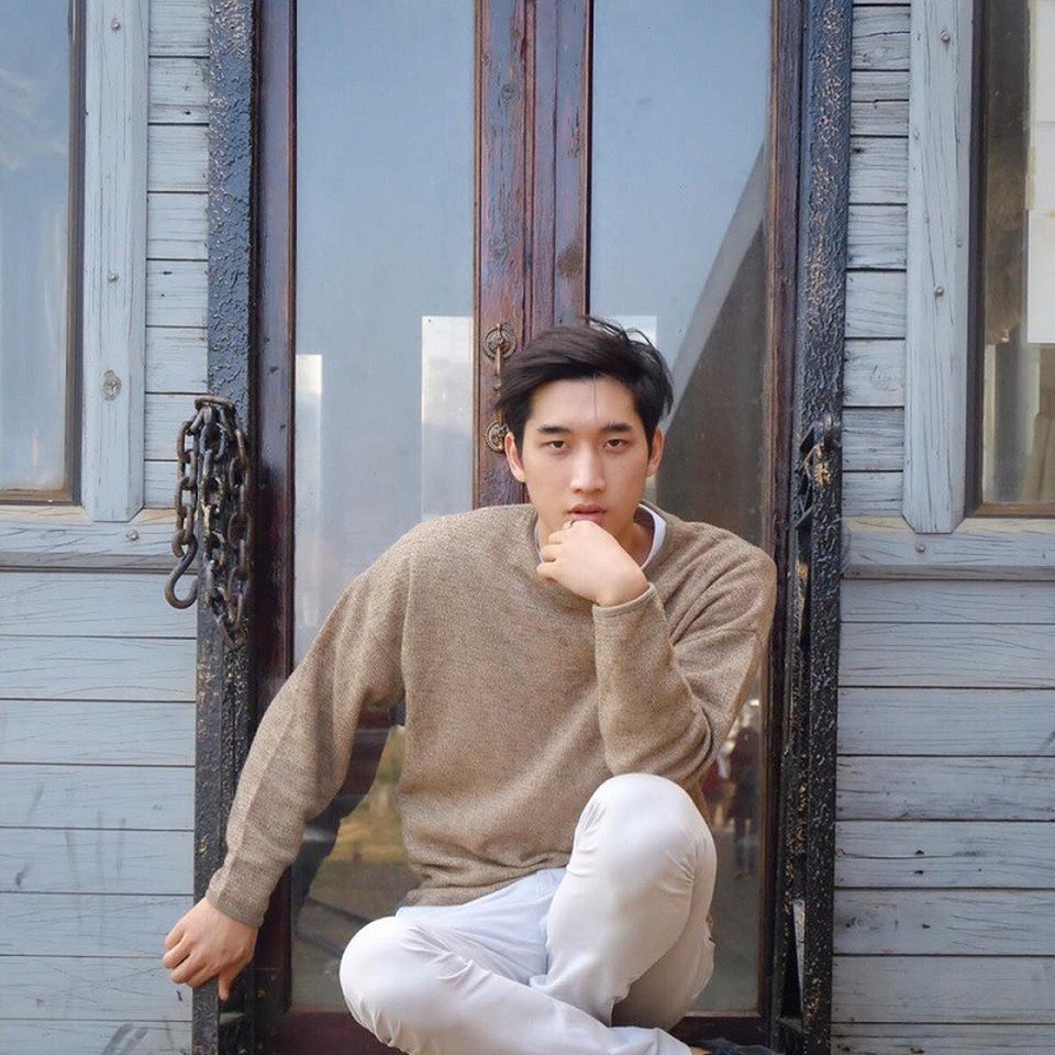 Chàng du học sinh Lào tại Việt Nam cao 1m85, giỏi 3 ngoại ngữ - 5 Chàng du học sinh Lào tại Việt Nam cao 1m85, giỏi 3 ngoại ngữ - 5