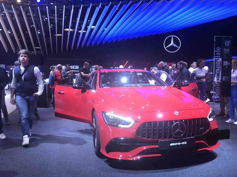 Paris Motor Show 2018: VinFast tiếp tục làm tâm điểm - 6 Paris Motor Show 2018: VinFast tiếp tục làm tâm điểm - 6