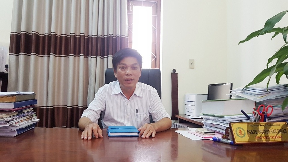 Làm rõ sự việc nghi vấn gian lận điểm, lấy lại uy tín nhà trường - 1 PGS.TS. Nguyễn Văn Thuận, Phó Hiệu trưởng ĐH Sư phạm - ĐH Huế làm việc với PV