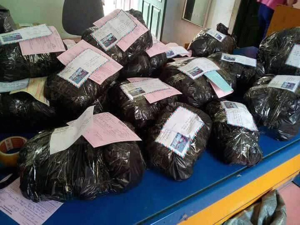 2 triệu đồng/lạng, hàng cấm cần sa rao bán ngang nhiên trên mạng xã hội - 4 Ngang nhiên đóng hàng giao đi cho khách