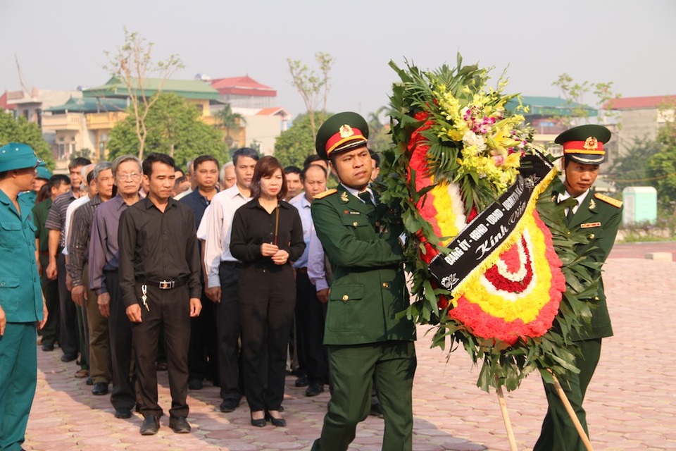 Lễ viếng nguyên Tổng Bí thư Đỗ Mười tại quê nhà ngoại thành Hà Nội - 5 Lễ viếng nguyên Tổng Bí thư Đỗ Mười tại quê nhà ngoại thành Hà Nội - 5