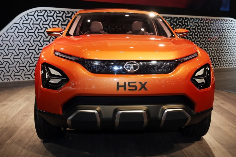 SUV Ấn Độ Tata Harrier “khoe” khả năng lội nước siêu việt - 2