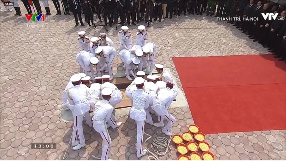 Nguyên Tổng Bí thư Đỗ Mười đã an nghỉ tại quê nhà - 9 Nguyên Tổng Bí thư Đỗ Mười đã an nghỉ tại quê nhà - 9