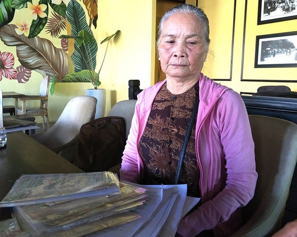 
Bà Lê Thị Cháu gần 40 năm đi đòi nhà
