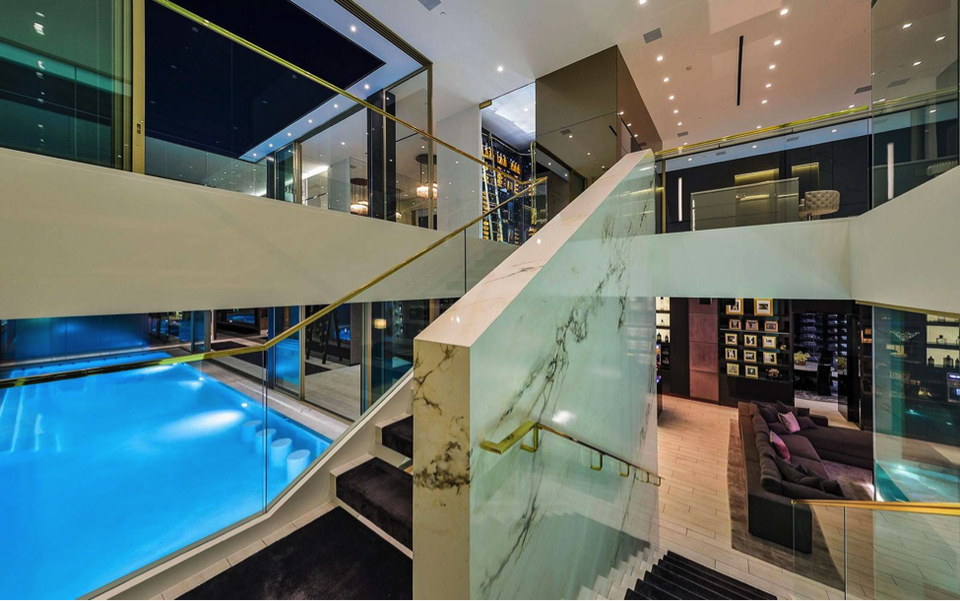 Bộ sưu tập “nhà bay” ấn tượng của Tỷ phú Carson Chan - 3