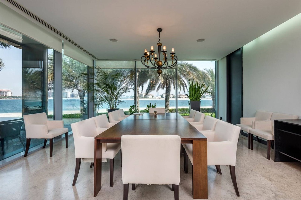 Bộ sưu tập “nhà bay” ấn tượng của Tỷ phú Carson Chan - 16