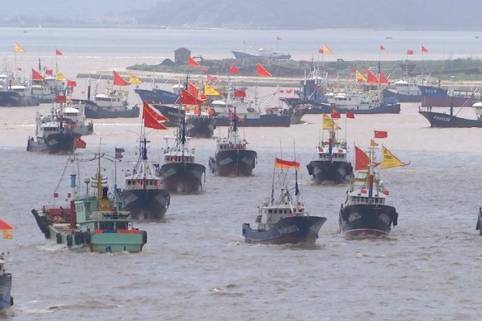 Đội tàu cá hùng hậu của Trung Quốc vét sạch các đại dương - 3 Chính quyền Trung Quốc chi hàng tỷ USD để hỗ trợ các tàu cá (Ảnh: ABC)