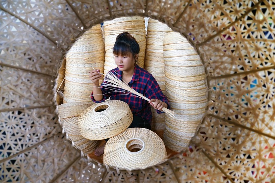 Ngắm làng nghề, phố nghề tại triển lãm “Hà Nội trong tôi” - 3 Ngắm làng nghề, phố nghề tại triển lãm “Hà Nội trong tôi” - 3