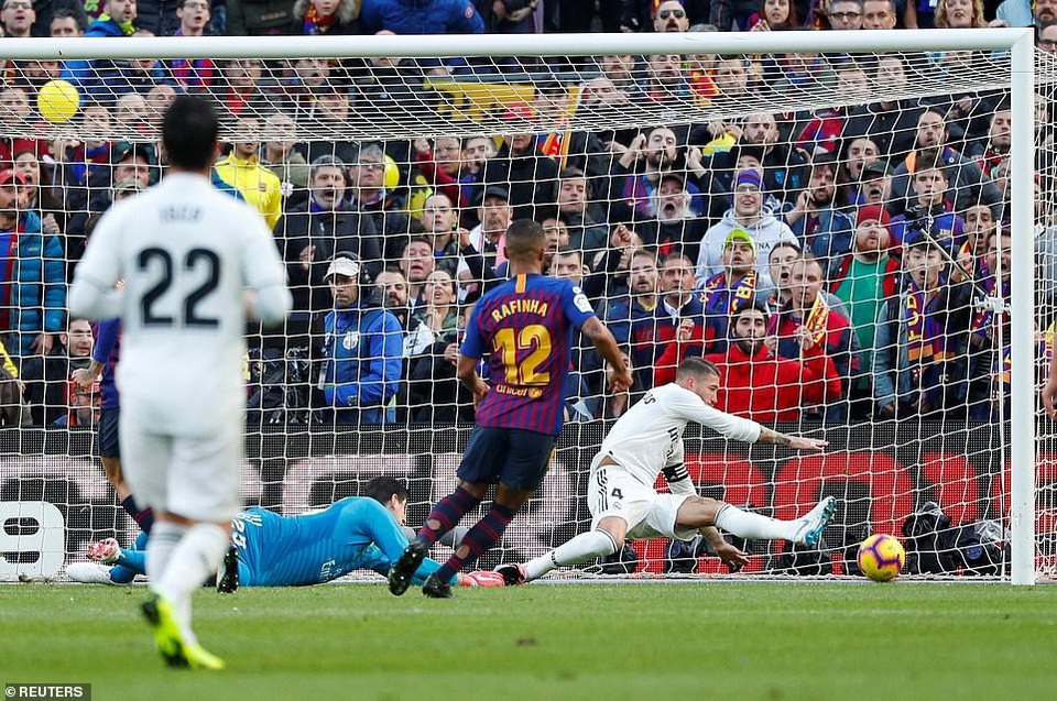Hậu Siêu kinh điển, Barcelona tiếp mạch thăng hoa ở La Liga? - 2
Barcelona đã gây tiếng vang lớn khi đánh bại Real Madrid 5-1 ở trận Siêu kinh điển