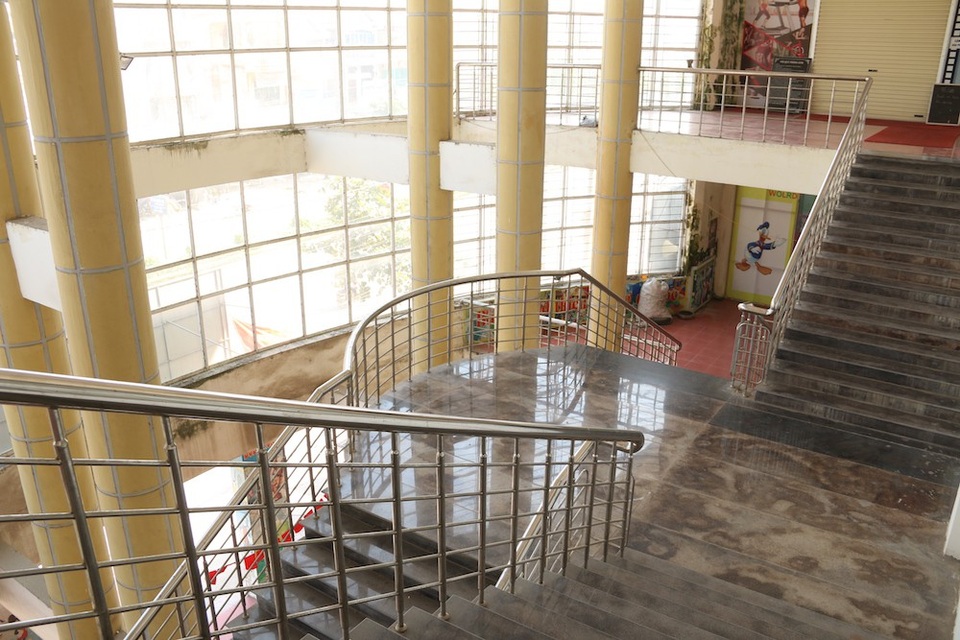 
Năm 2013, UBND huyện Phúc Thọ có kế hoạch đưa chợ vào hoạt động ở khu nhà ba tầng. Hạng mục còn lại được tiếp tục xây dựng, đến năm 2016 thì hoàn thành.
