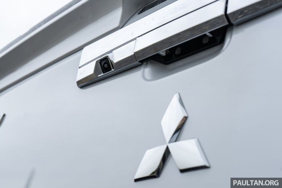 Mitsubishi Triton 2019 trình làng với hộp số mới - 16 Mitsubishi Triton 2019 trình làng với hộp số mới - 16