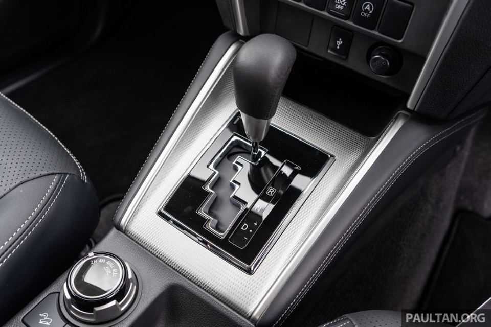 Mitsubishi Triton 2019 trình làng với hộp số mới - 27 Mitsubishi Triton 2019 trình làng với hộp số mới - 27