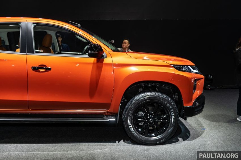 Mitsubishi Triton 2019 trình làng với hộp số mới - 2 Mitsubishi Triton 2019 trình làng với hộp số mới - 2