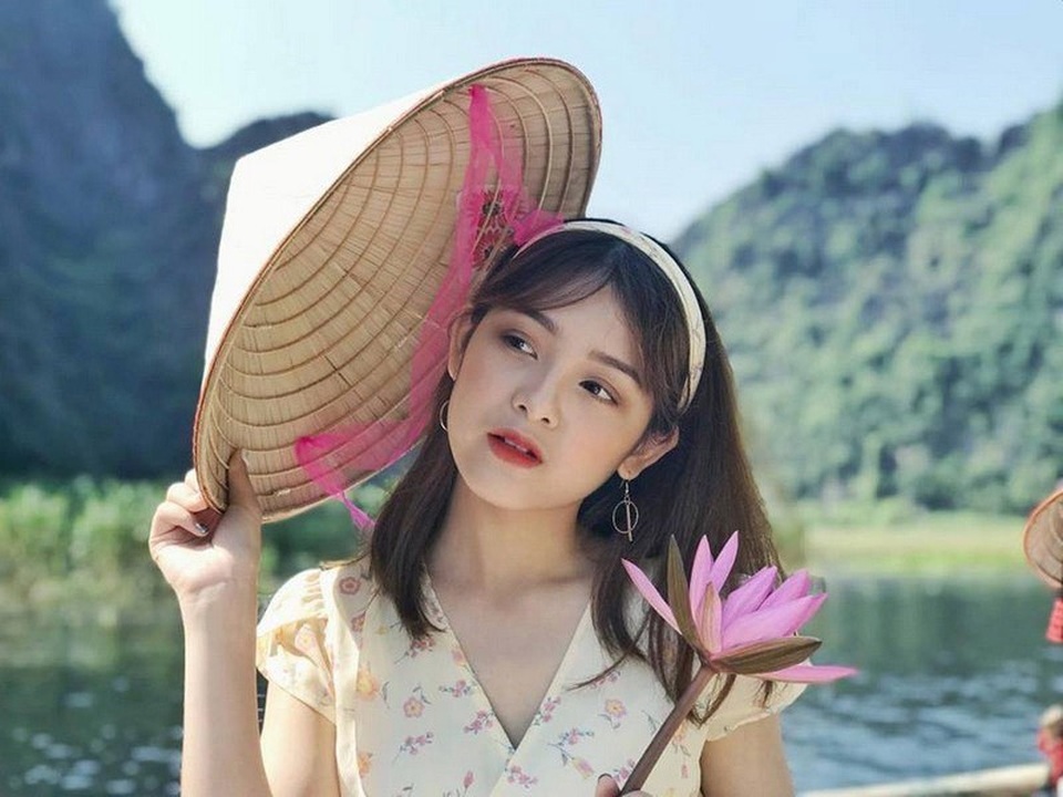 Nữ sinh Quảng Ninh xinh đẹp và bản lĩnh không ngại thử thách - 2 Nữ sinh Quảng Ninh xinh đẹp và bản lĩnh không ngại thử thách - 2
