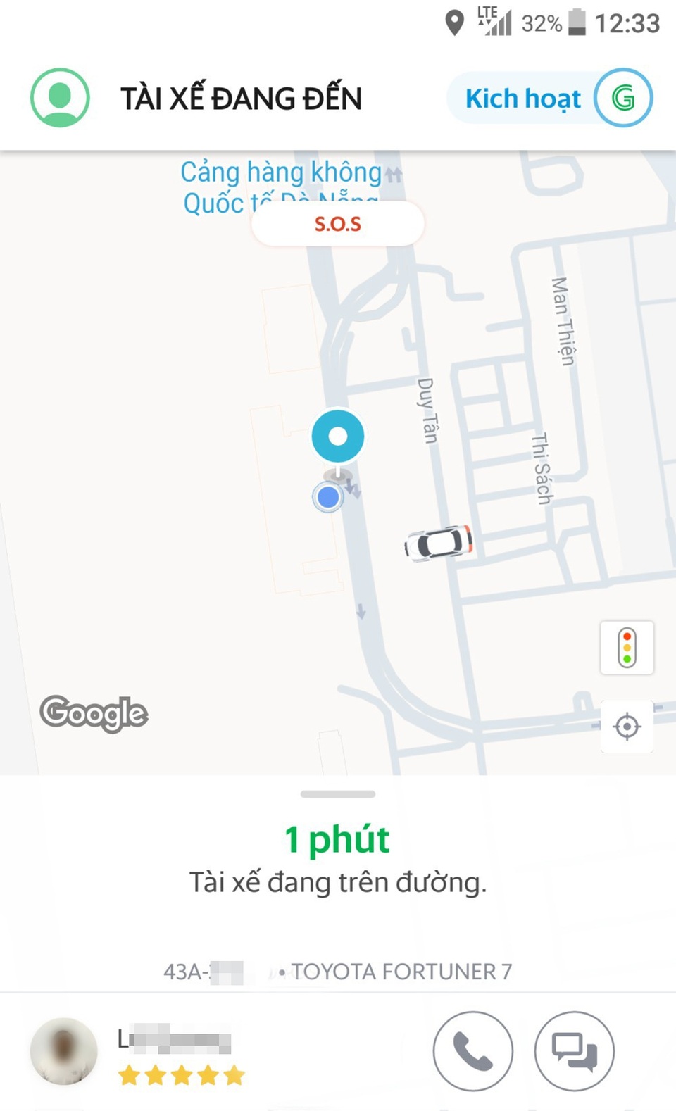 Đà Nẵng siết hoạt động vận tải sau vụ taxi đình công ở sân bay - 3 
Dễ dàng gọi xe ô tô dưới 9 chỗ qua phầm mềm Grab tại TP Đà Nẵng.