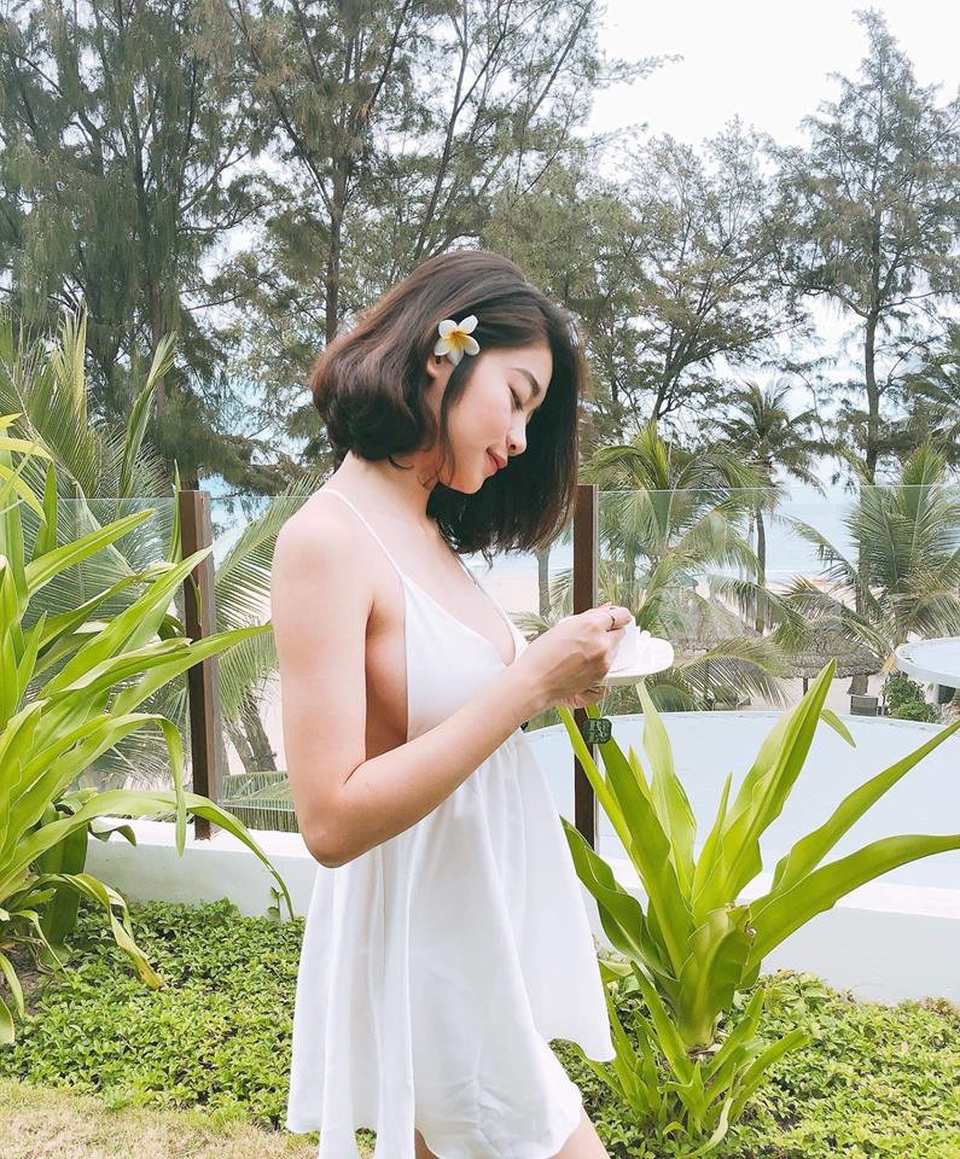 Chân dung cô gái được 2 chú chó “bảo kê” gây sốt mạng - 6 Chân dung cô gái được 2 chú chó “bảo kê” gây sốt mạng - 6