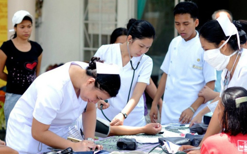 Vì sao Philippines nổi tiếng nhất thế giới với nghề xuất khẩu... y tá? - 1 Vì sao Philippines nổi tiếng nhất thế giới với nghề xuất khẩu... y tá? - 1